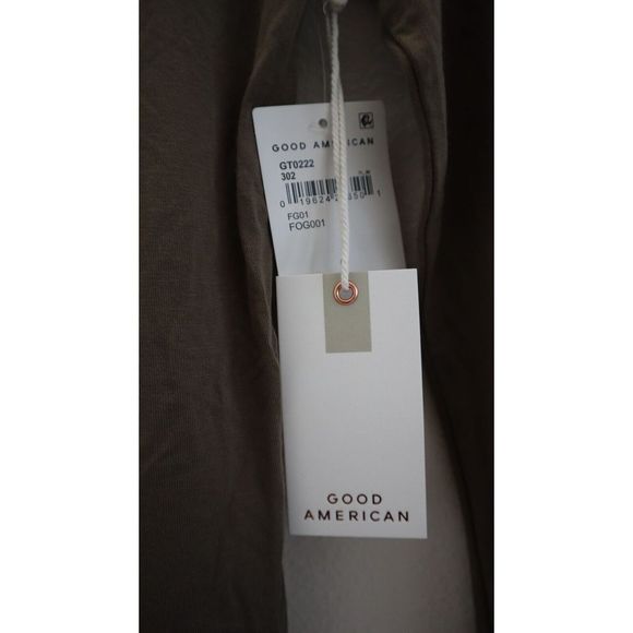 Good American Women's Sz 0 (XS) Green L/S Cropped Shine Mock Turtleneck $60 - Picture 3 of 4